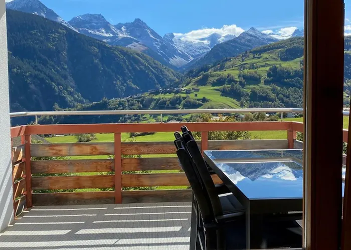 Disentis Ferienwohnung شقة